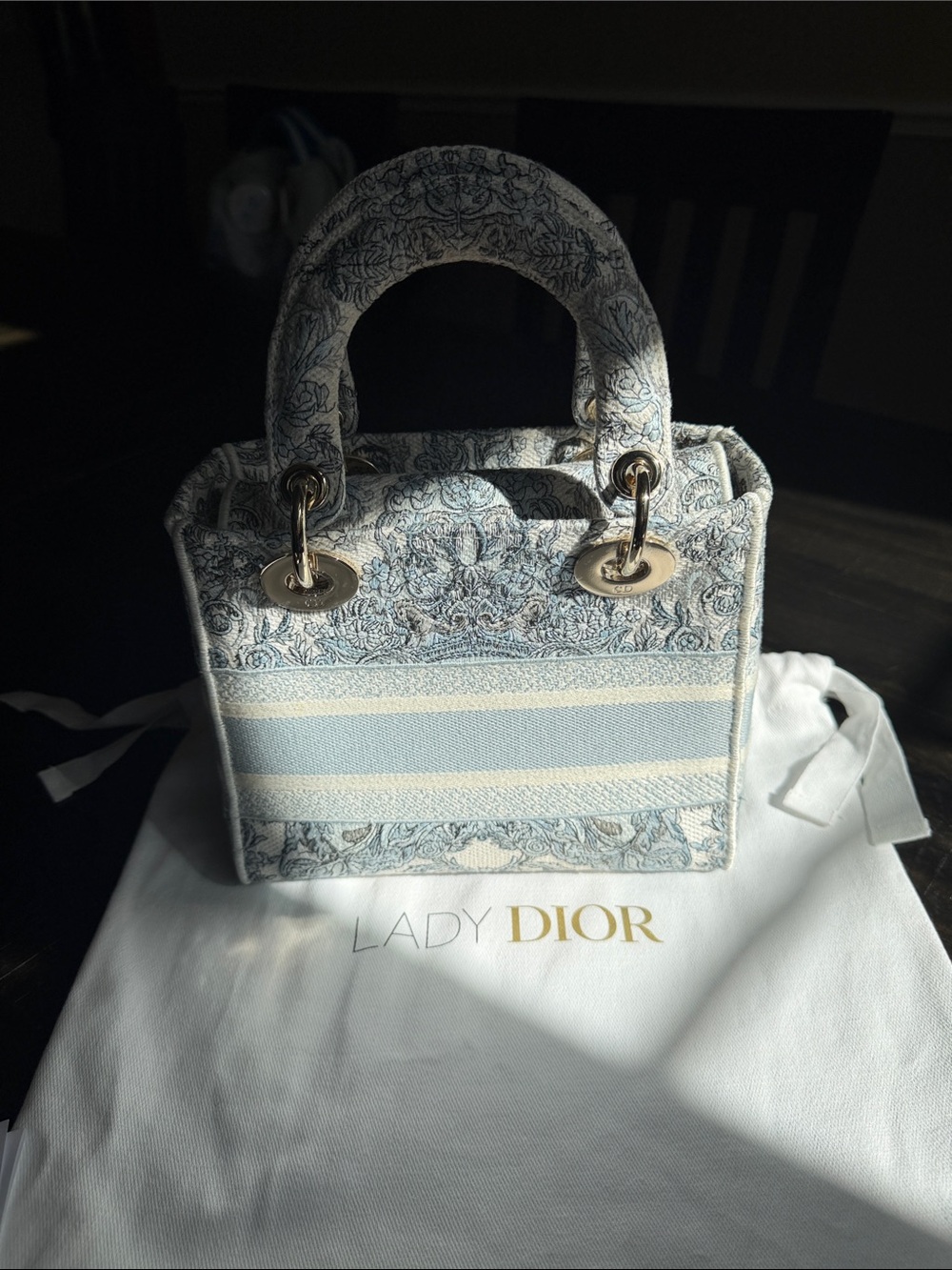 Dior Lady Dior Mini Tote in Light Blue and Cream Toile - Picture 3 of 5